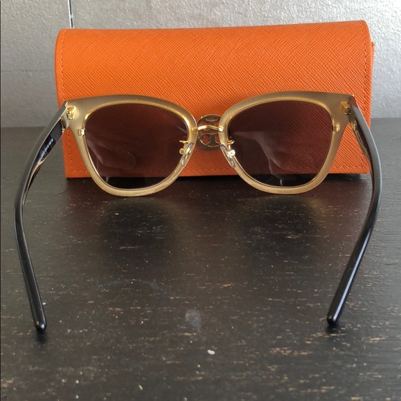 Tory Burch Sunglasses - Picture 3 of 3